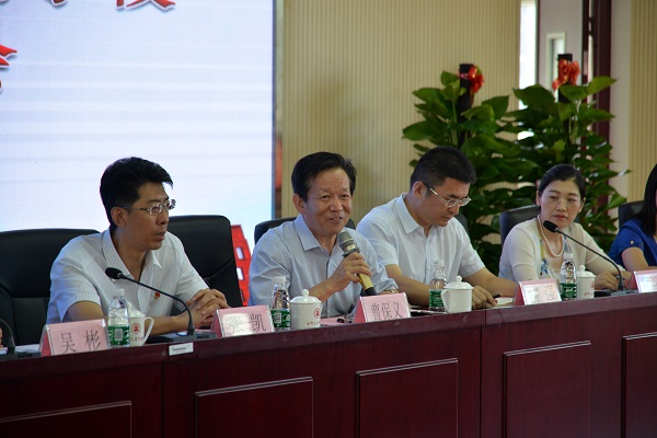 曹校发言.jpg